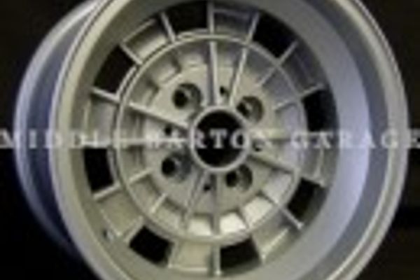 ALLOY WHEEL CAMPAGNOLO   STYLE 8 X 13